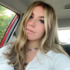 ERIN KELLY (@erinkelly910)