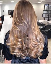 70 Beautiful Balayage Hairstyles Balayage Beautiful Hairstyles Hairstylewavybraid Haircolorbalayage Sac Sac Rengi Fikirleri Kumral Saclar