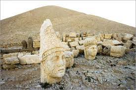 Semoga dengan adanya kunci jawaban brain out perjalanan mencari sinterklas dari level 1 hingga level 10 yang admin berikan dapat membantu kamu. Ada Kepala Dewa Di Puncak Gunung Nemrut Turki