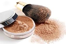 Faire Votre Propre Base Poudre De Maquillage Naturelle Comment Faire Du Maquillage Maquillage Fait Maison Maquillage Naturel