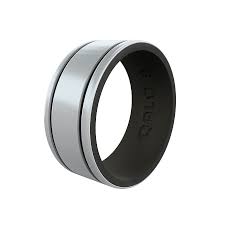 Men S Metallic Score Strata Silver And Black Silicone Ring Silicone Rings Mens Wedding Rings Unique Clean Gold Jewelry