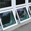 They open and close easily with the simple turn of a handle, while they offer clean sightlines and an unobstructed view. 1
