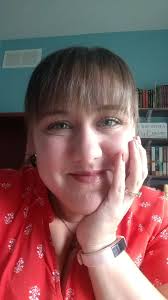 Glossy lip gloss new favorite shade