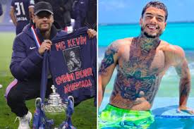 He reportedly rushed to the balcony and attempted to jump onto a terrace below but unfortunately missed. Neymar Pays Tribute To His Friend Mc Kevin After The Brazilian Singer Passed Away After A Threesome In A Hotel News Logics