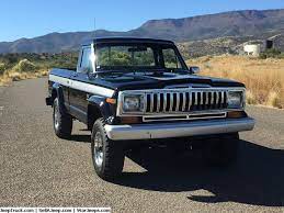 1984 Jeep J10 Laredo Short Bed 4 Jeep Truck Badass Jeep Jeep
