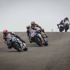Due to the fall remedied in the penultimate lap of race 1, which resulted in the display of the red flag, the german driver was forced to surrender. Jonas Folger Liefert Ein Starkes Zweites Rennen Ab Nach Reifenpoker In Die Top Ten Sport