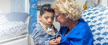 Our home health company staff delivers expert, compassionate care with kindness — at home where a patient is most comfortable. Sonas Home Health Care Services In Florida