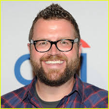 Who Is The Floor Is Lava Host Meet Rutledge Wood Now Floor Is Lava Rutledge Wood Just Jared