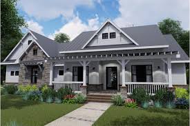 Large window groupings, a boxed bay. Contemporary Farmhouse Plan 3 Bed 2 5 Bath 2270 Sq Ft