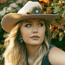 Holly Beth Store: Official Merch & Vinyl