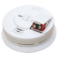 In this project, we implemented a simple smoke detector circuit with adjustable anusha says january 29, 2016 at 9:11 am. Kidde 9v Premium Front Load Smoke Detector 0976 9997 Blain S Farm Fleet