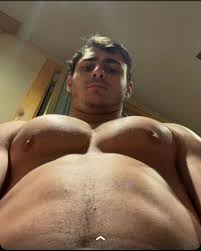 Throatzilla X:ssä: Huge boobs t.covKvTXgmn1U  X