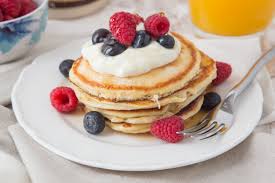Greek Yogurt Banana Pancakes