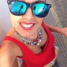 Laura⚓️ (@LauritaLemon)