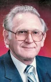 Daniel Tressler's Instagram, Twitter & Facebook