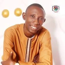 Ayomike (@Ayomike15)