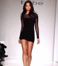 Images correspondant robe noir simple