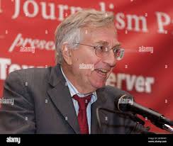 Austin Texas Etats-Unis, 10 juin 2010: Seymour Hersh, journaliste  indépendant dont le reportage pendant la guerre du Vietnam sur le massacre  de My Lai lui a gagné le prix Pulitzer en 1970,