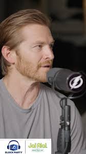 It’s not every day your former roommate becomes a Bachelorette contestant.  👀, Assistant Coach Jeff Halpern joins Greg and Braydon