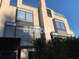 El walley, con paisajes verdes y salpicado de aldeas, es atravesado por el río bidasoa. Alquiler De Casas En Barcelona Api Cat Portal Inmobiliario