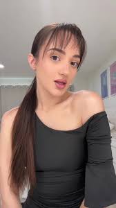 Lauren and Maddie Ruth Ezell