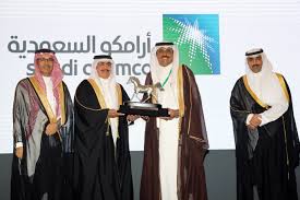 شركة أرامكو هي عبارة عن شركة سعودية تقوم بتصنيع الزيت، وتعد هذه الشركة من أفضل وأكبر الشركات الخاصة بالتنقيب التي توجد في العالم، حيث تقوم هذه الشركة على استخراج النفط، وتكريره وتسويقه أيضًا، ويقع مقر هذه الشركة في. ÙˆØ²ÙŠØ± Ø¯Ø§Ø®Ù„ÙŠØ© Ø§Ù„Ø¨Ø­Ø±ÙŠÙ† Ø£Ø±Ø§Ù…ÙƒÙˆ Ù†Ù…ÙˆØ°Ø¬Ø§ Ù„Ù„Ø§Ø­ØªØ±Ø§ÙÙŠØ© ÙˆØ§Ù„ÙƒÙØ§Ø¡Ø© ÙˆØ§Ù„Ø¬Ø§Ù‡Ø²ÙŠØ© Ø§Ù„Ø§Ù…Ù†ÙŠØ© ØµØ­ÙŠÙØ© Ø§Ù„Ø§Ù‚ØªØµØ§Ø¯ÙŠØ©