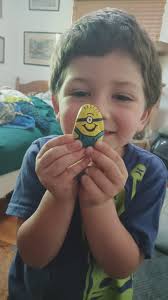 Hi everyone. Can you recommend paint brands that you like using with your  kids? Especially for little ones