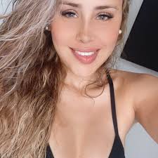 Angela Cortes Giraldo (@angelacortesg_93) • Threads, Say more