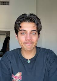 Nick Mahan's Instagram, Twitter & Facebook