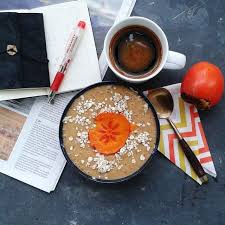 Persimmon Vanilla Banana Smoothie Blend 1 Persimmon 3 Bananas 2tsp Vanilla Powder Blending Smoothies Banana Smoothie Persimmon