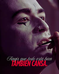 🧠 “Otra vez pensando demasiado. Otra vez sintiendo que tengo que ser  perfecto. Otra vez creyendo que no soy suficiente…” . 🎭 ¿Cuántas veces te  repetís ese guión en silencio? Este es