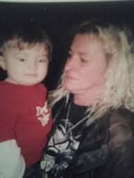 Donna Clardy's Instagram, Twitter & Facebook