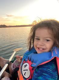 Vanessa Orbegoso (@the_curly_cutie) • Instagram photos and videos