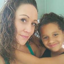 Amber Stilson's Instagram, Twitter & Facebook