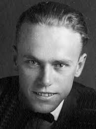 Leland Perry's Instagram, Twitter & Facebook