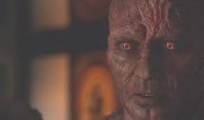 Revealing his true face kicks of a growing friendship with romantic potential, emotional whiplash and a whole lot of working. Lucifer Recap Who Knows About Lucifer S True Identity So Far Tv Radio Showbiz Tv Express Co Uk