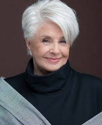 Beautiful hairstyles for grayish hair. Pin By Sally Rath On Strizhka Short Grey Hair Short White Hair Short Hair Styles