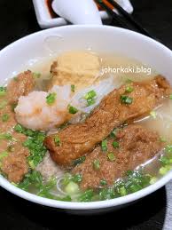 Please subscribe to arll daily you tube channel, if you like my videos, tq. Singapore Best Yong Tau Foo List Bai Nian Niang Dou Fu ç™¾å¹´é…¿è±†è… Viva Business Park Johor Kaki Travels For Food