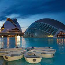 Valencia has two main railway stations: Valencia Und Alicante Sind Die Lebenswertesten Stadte Der Welt Residenten Ratgeber