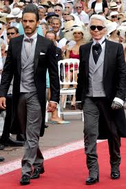 And then there's sebastien jondeau, lagerfeld's bodyguard, whose handsome mug and omnipresence by kl's side has made him both the object of envy and wild speculation among the. Wer Ist Sebastien Jondeau Der Personliche Assistent Von Karl Lagerfeld Karl Lagerfeld Lagerfeld London Fashion Weeks