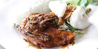 Ayam tulang lunak menjadi komoditas dikalangan dunia kuliner saat ini, dengan kemajuan teknologi yang ada dan tuntutan kreasi masakan dengan beragam variasi, banyak ditemukan resep masakan yang baru,dan mengundang selera makan. Cara Membuat Ayam Presto Bakar Yang Enak Dan Lezat Resepumiku