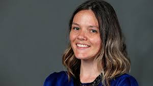 Mandy Peacock's Instagram, Twitter & Facebook