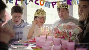 Me corrobora de que hay que defender las ideas aunque sean radicales. Trailer Los Ninos De Maite Alberdi Youtube