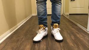 The design comes to life with a premium leather build in white and black, while a metallic gold finish found on the design's legendary tongue celebrates the best in sport. Jordan 5 Olympic Gold Coin Review W On Feet Youtube
