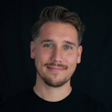 Voller Freude und Erleichterung, nach einer 6 Monate langen Projektphase,  durften wir unser Ergebnis präsentieren!