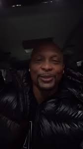 The Hawk is out in Chitown 🥶🥶🥶. Meet me @wcsouthlandfrom 7pm-9pm.. 🫡