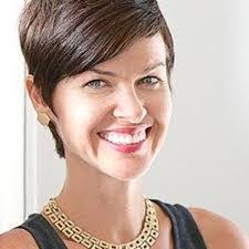 Shelly Bowen's Instagram, Twitter & Facebook