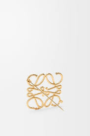 loewe brooch