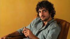 Medcezir dizisinde canlandırdığı mert karakteriyle çıkış yakalayan taner ölmez, özel hayatıyla da gündemden düşmüyor. 30 Taner Olmez Ideas Turkish Actors Actors Doctors Series