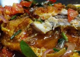 Tak perlu garam atau kunyit. Resepi Ikan Siakap 3 Rasa Paling Sedapringkas Tapi Sedap Masakan Malaysia Pedas